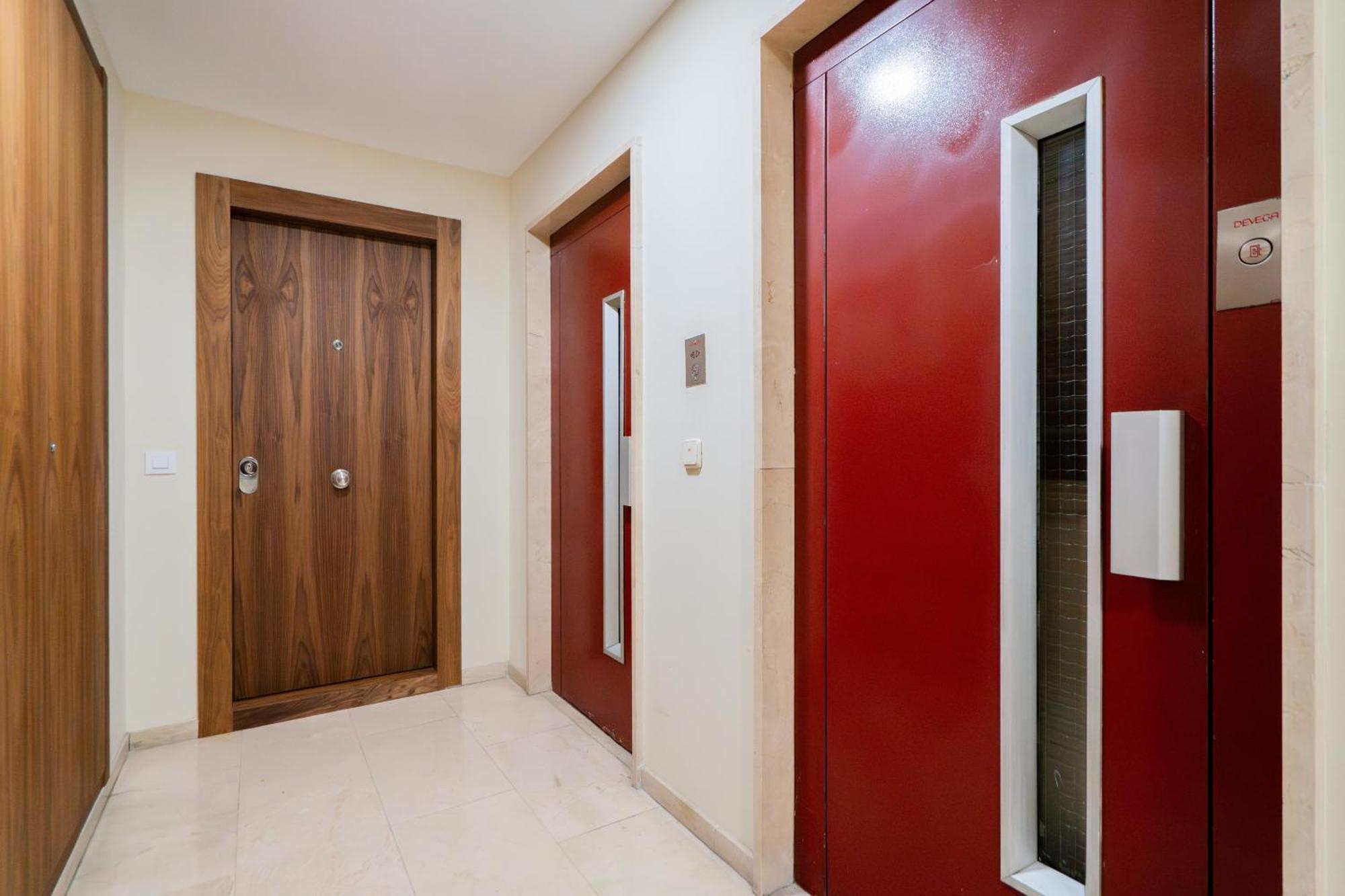 Apartamento Reformado Para 6 Personas En Plena Gran Via Alquiler Temporal مدريد المظهر الخارجي الصورة