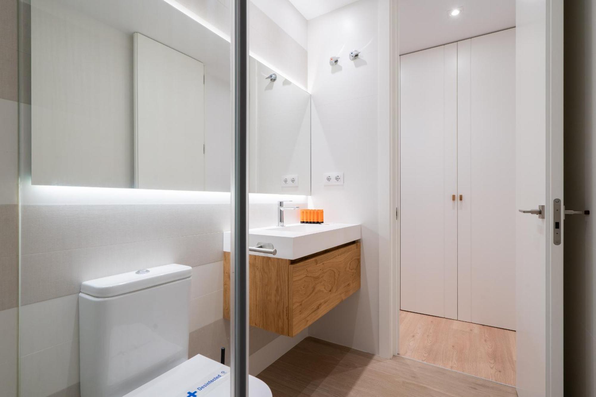 Apartamento Reformado Para 6 Personas En Plena Gran Via Alquiler Temporal مدريد المظهر الخارجي الصورة